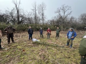 Roger Cain demonstrates splitting rivercane (Photo credit: Michael Fedoroff)